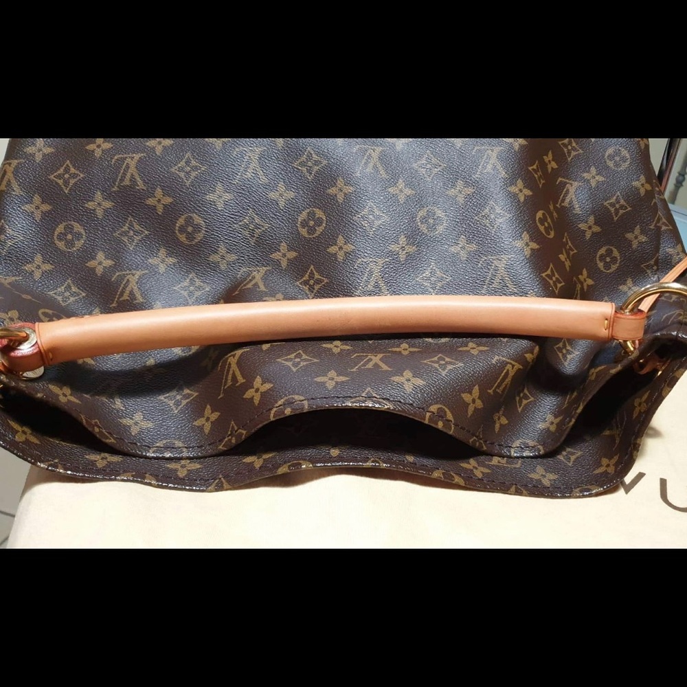 🚨 Louis Vuitton Artsy GM 🚨 - Picture 7 of 14